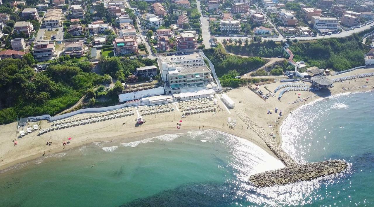 T-Village502 Anzio Kültér fotó